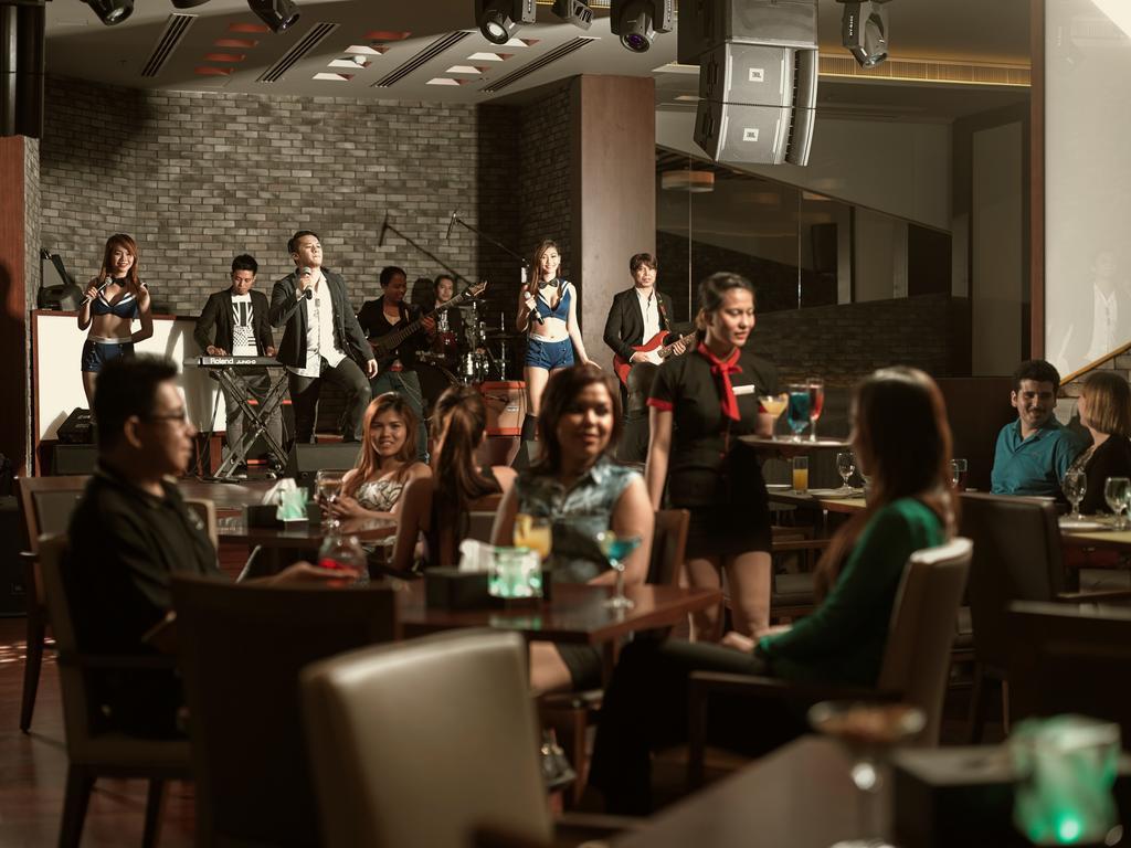 Ramee Rose Hotel Al-Manamah Bagian luar foto