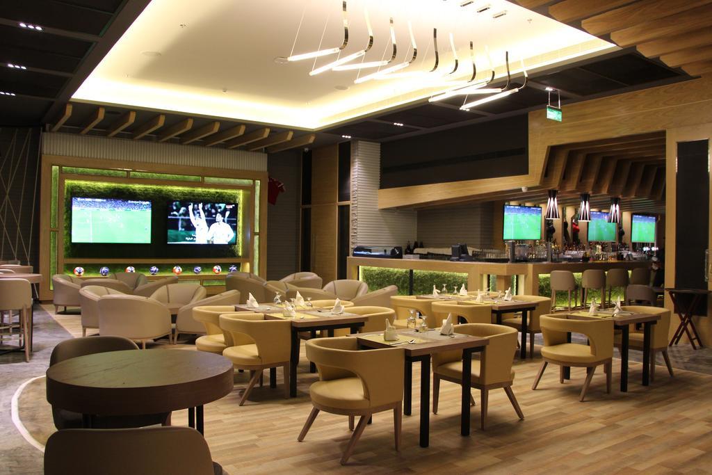 Ramee Rose Hotel Al-Manamah Bagian luar foto