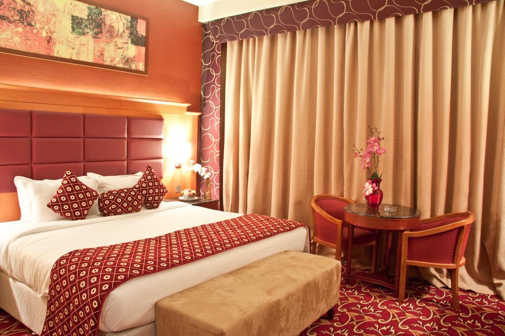 Ramee Rose Hotel Al-Manamah Bagian luar foto