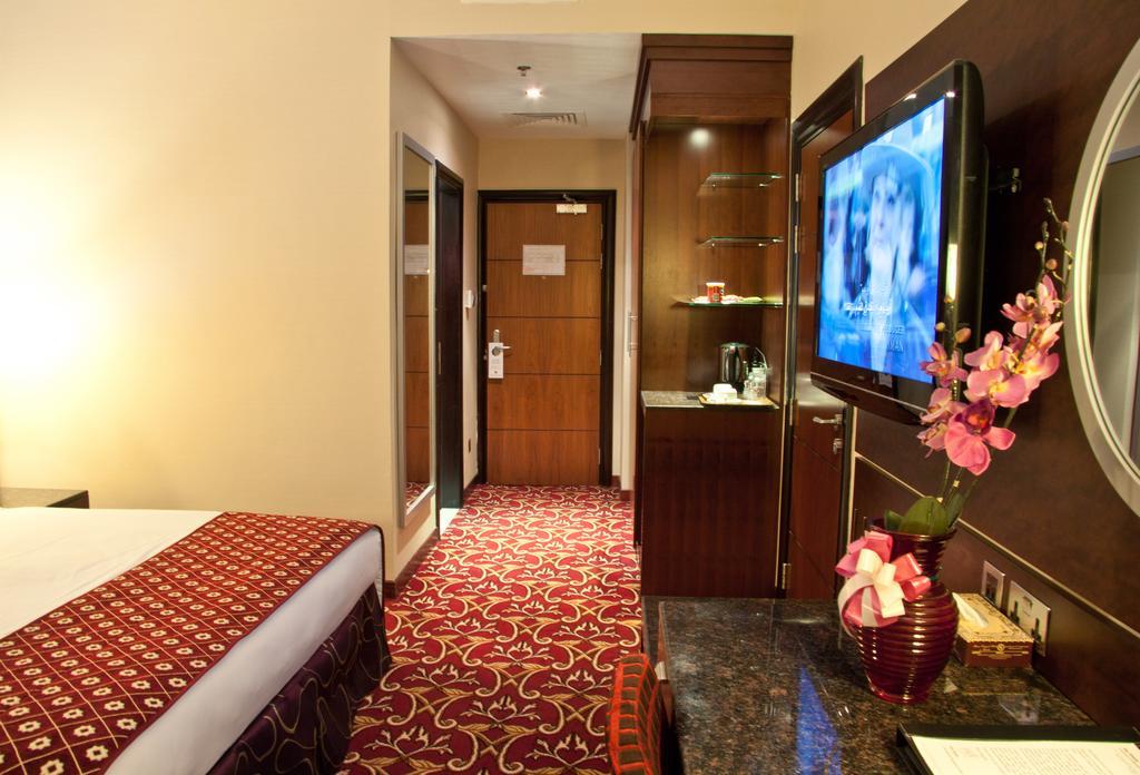 Ramee Rose Hotel Al-Manamah Bagian luar foto