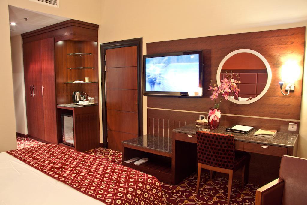Ramee Rose Hotel Al-Manamah Bagian luar foto