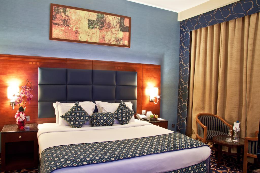 Ramee Rose Hotel Al-Manamah Bagian luar foto